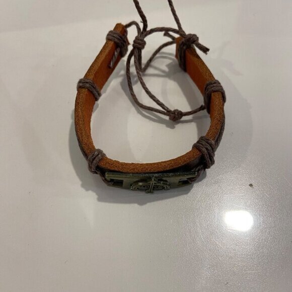 Love Sign Cupids Bow Bracelet Brown genuine Leather Adjustable Wristband - Picture 10 of 10